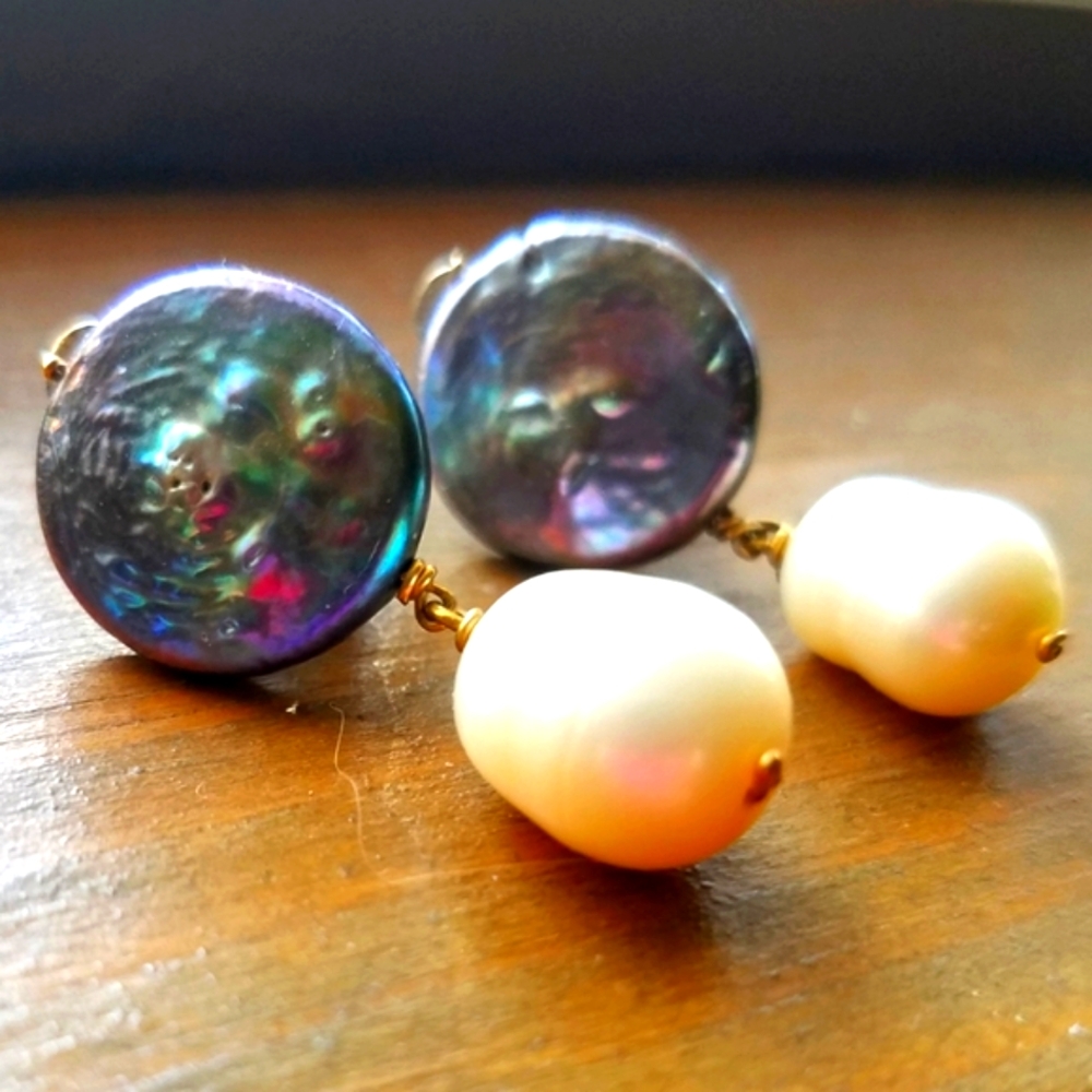 Genuine Barogue & Freshwater Pearl Earrings 14kt.Gold Details  NWOT